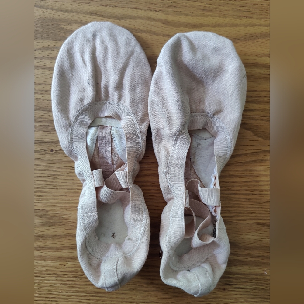 Bloch Pink Canvas Ballet Slippers 6B